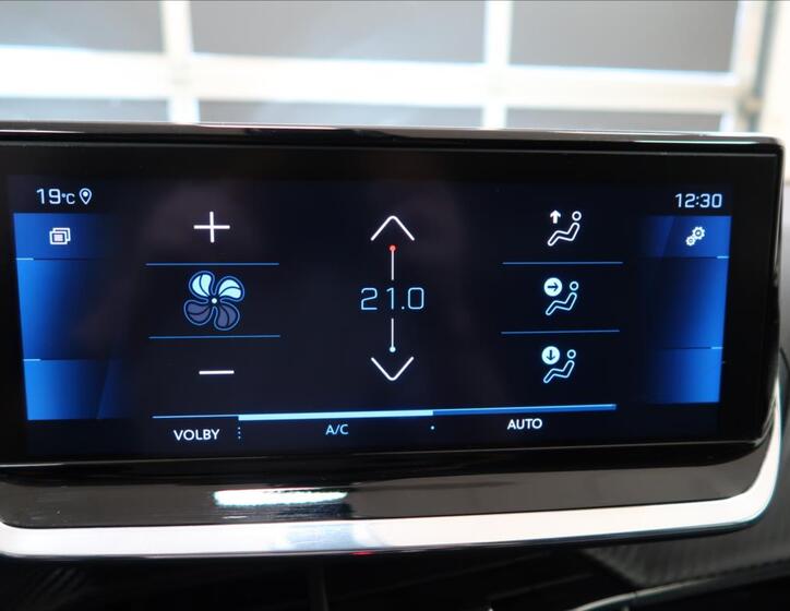 Peugeot 2008 22