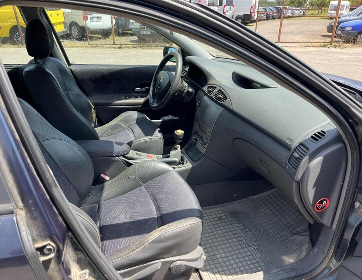 Renault Laguna 10