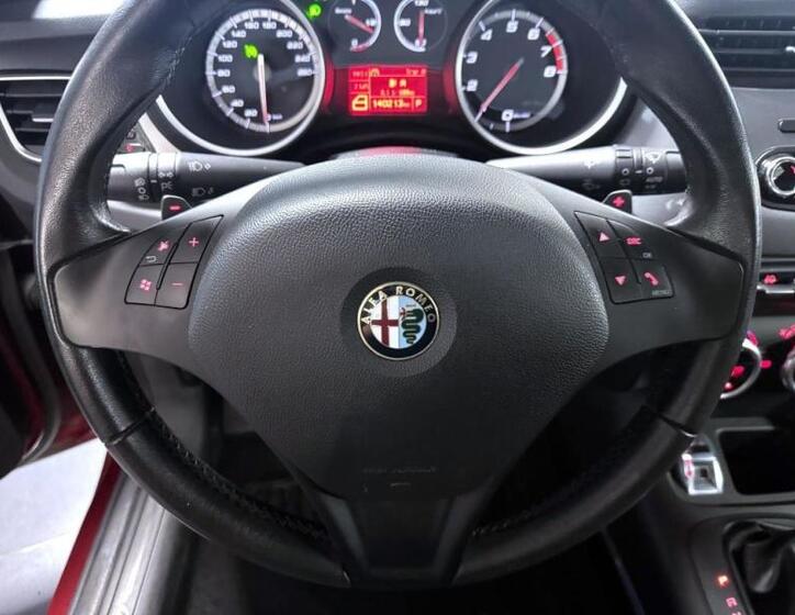 Alfa Romeo Giulietta 15
