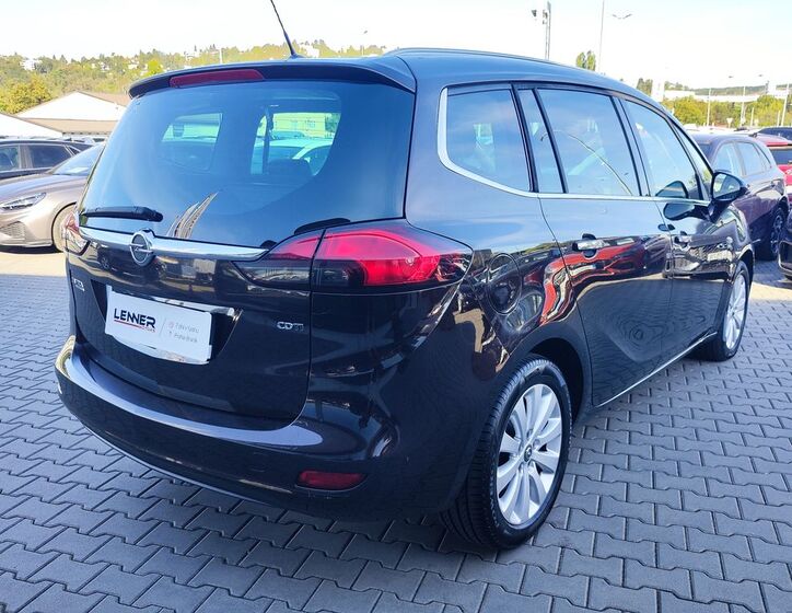 Opel Zafira 5