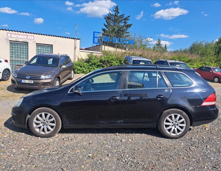 Volkswagen Golf 9