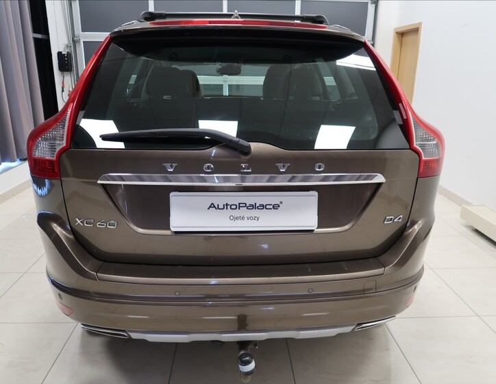 Volvo XC60 5