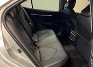 Toyota Camry 14
