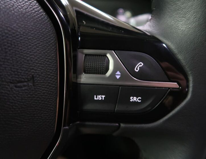 Peugeot 2008 22