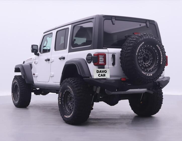 Jeep Wrangler 5