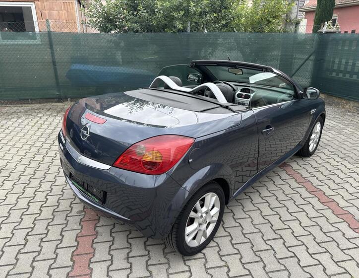Opel Tigra 5
