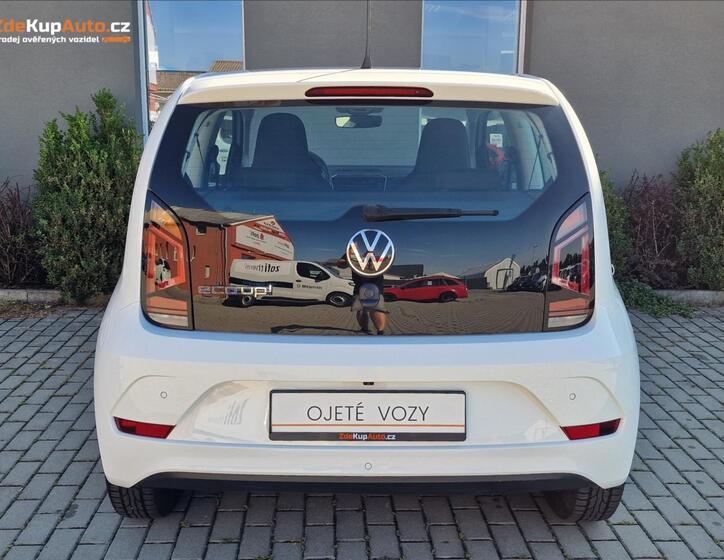 Volkswagen up! 9