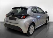 Toyota Yaris 6