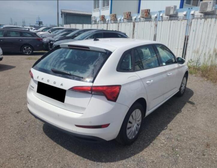 Škoda Scala 4