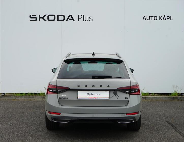 Škoda Superb 4