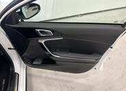 KIA ProCeed 27