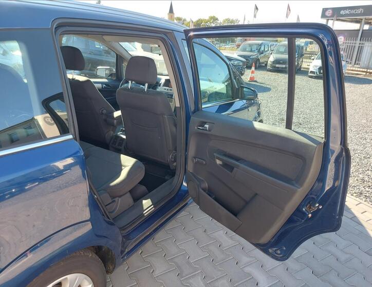 Opel Zafira 14