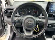 Toyota Yaris 23
