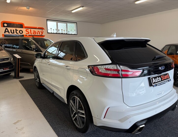 Ford Edge 5