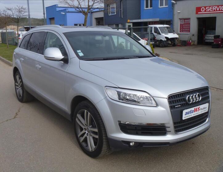 Audi Q7 3