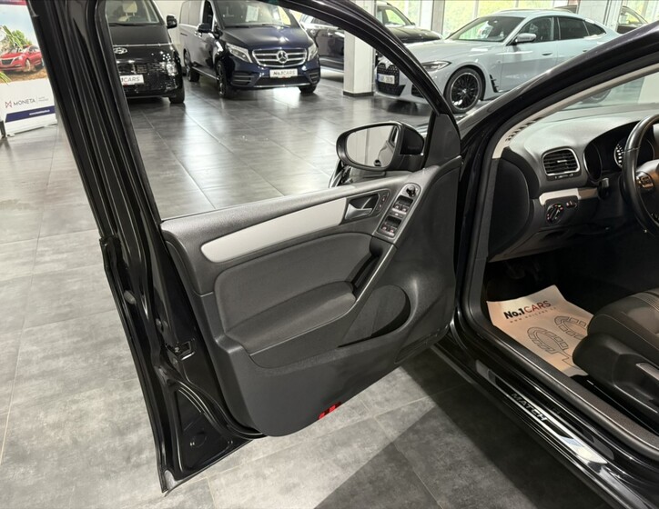 Volkswagen Golf 6