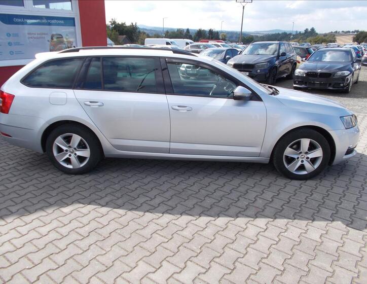 Škoda Octavia 8