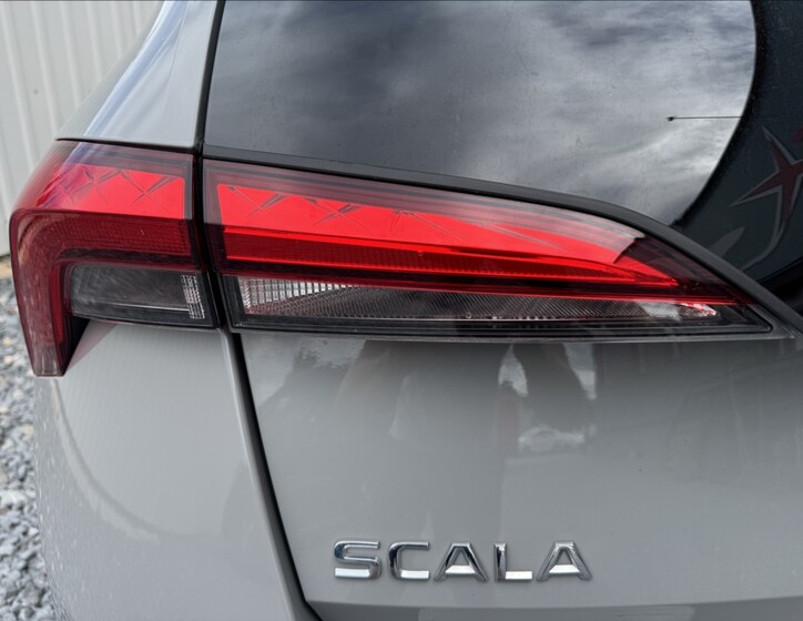 Škoda Scala 16