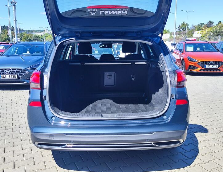 Hyundai i30 9