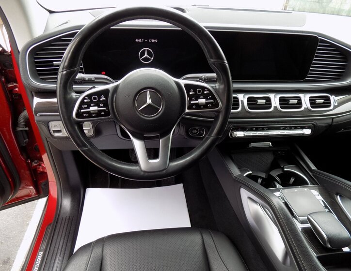 Mercedes-Benz GLE 28