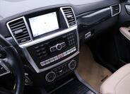 Mercedes-Benz GL 30