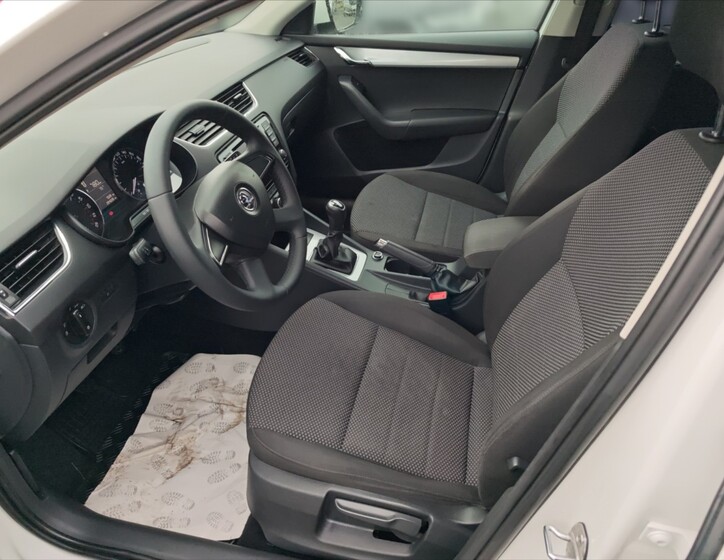 Škoda Octavia 6