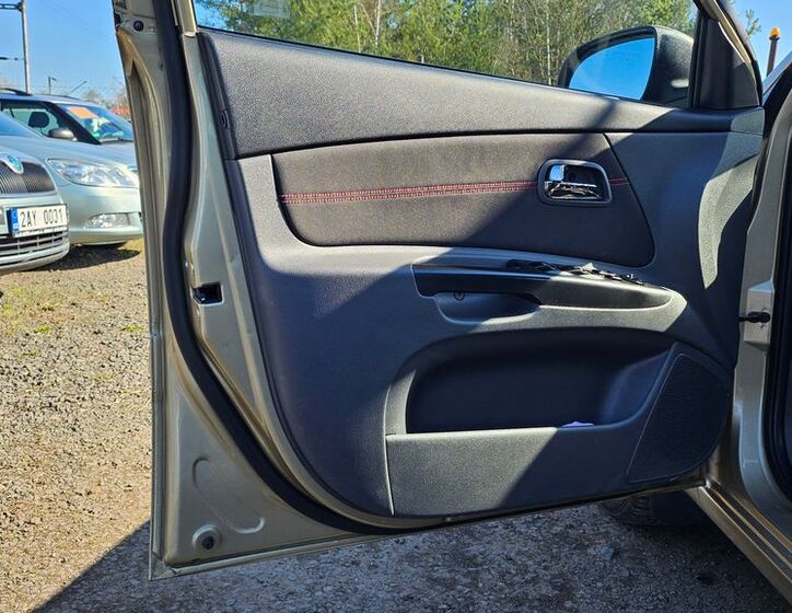 KIA Rio 12