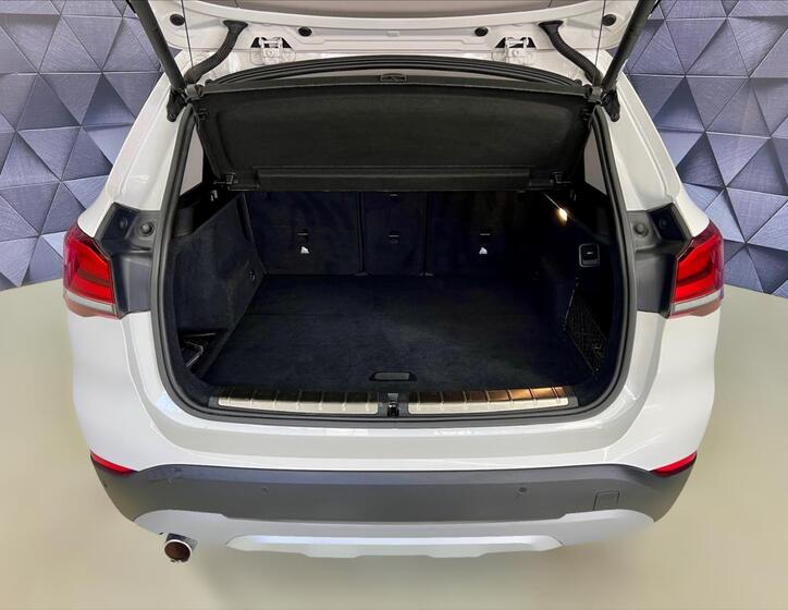 BMW X1 25