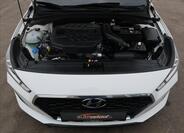 Hyundai i30 24