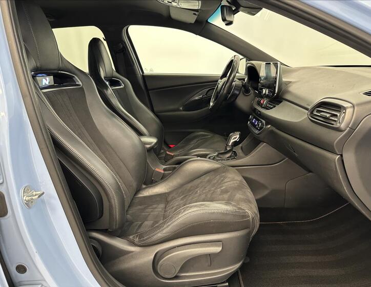 Hyundai i30 26
