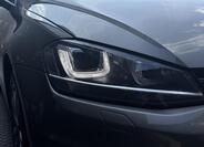 Volkswagen Golf 34