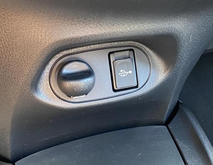 Toyota Yaris 25