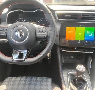 MG ZS 3