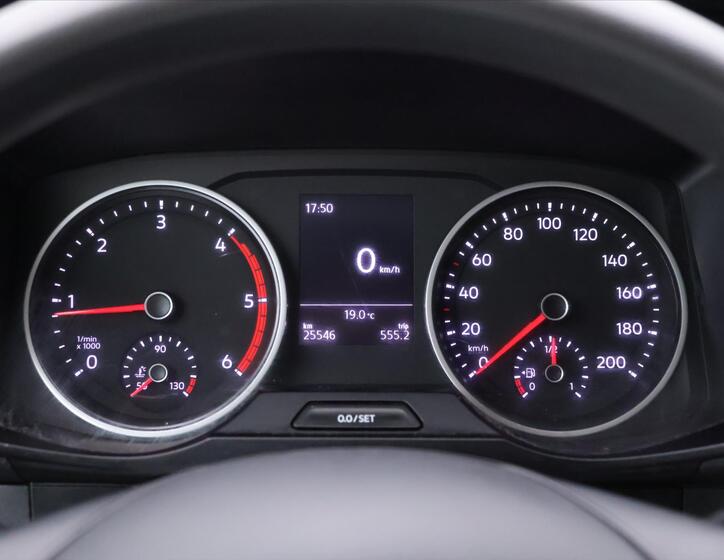 Volkswagen Crafter 16