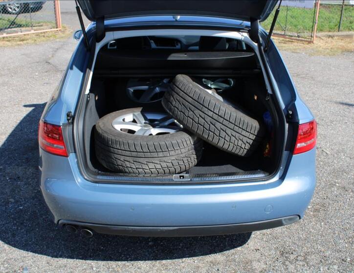 Audi A4 13