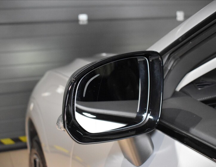 Volvo XC60 11