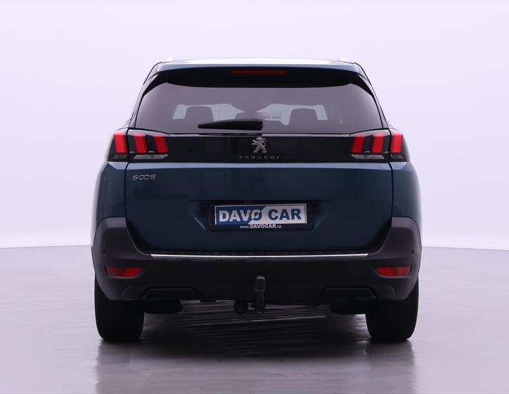 Peugeot 5008 6