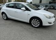 Opel Astra 11