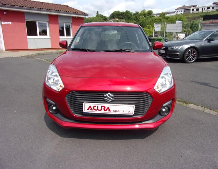 Suzuki Swift 8