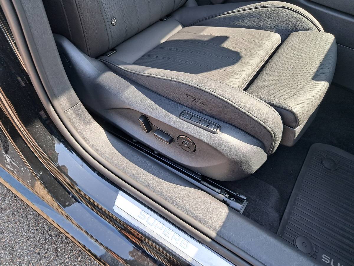 Škoda Superb