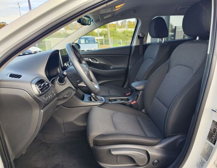 Hyundai i30 14