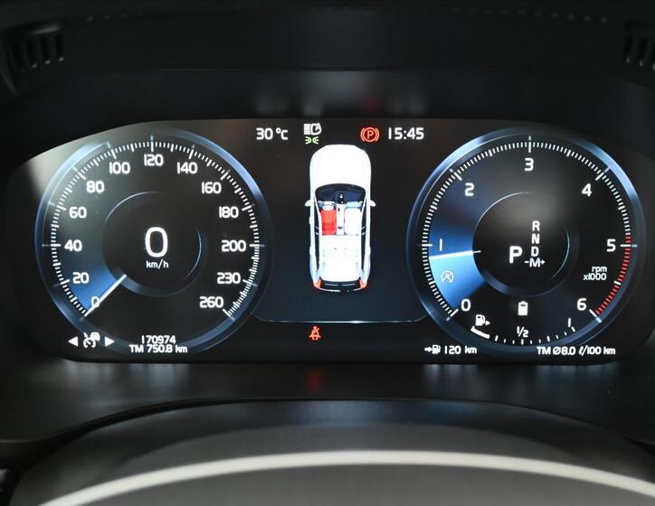 Volvo XC60 13