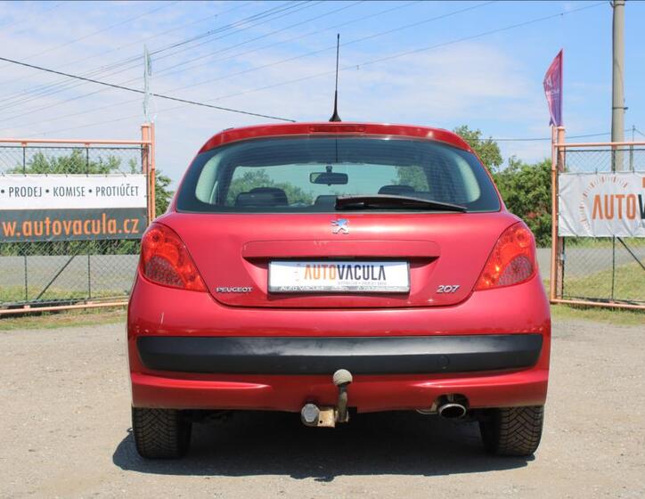Peugeot 207 6