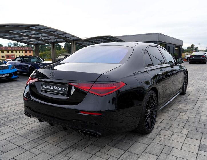 Mercedes-Benz Třídy S 6