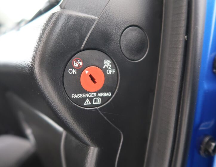 Suzuki Swift 14