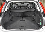 Volvo XC90 11