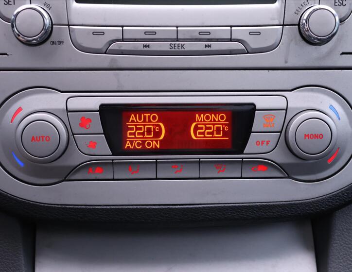 Ford Kuga 23