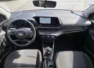 Hyundai i20 8