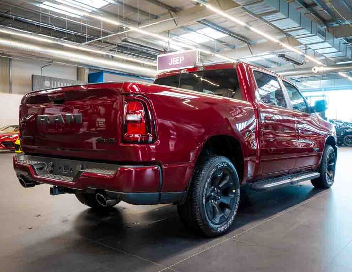 Dodge RAM 7