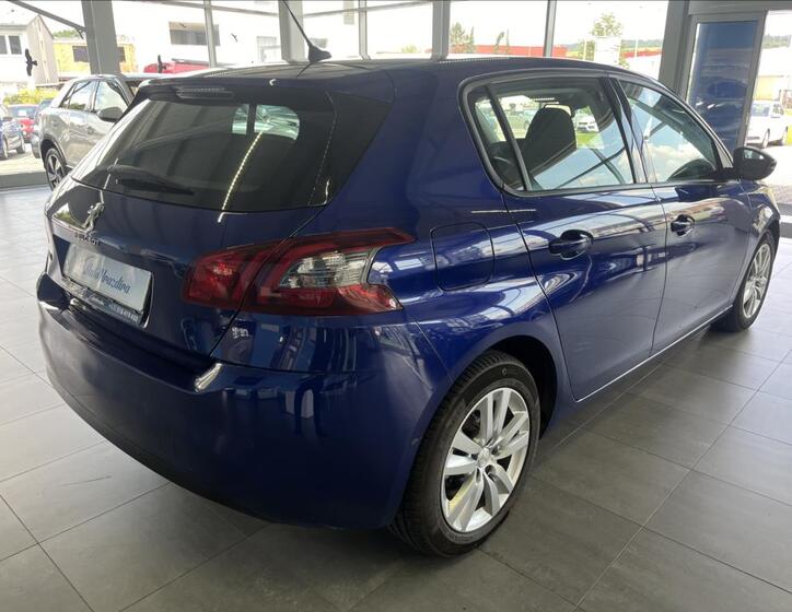 Peugeot 308 6
